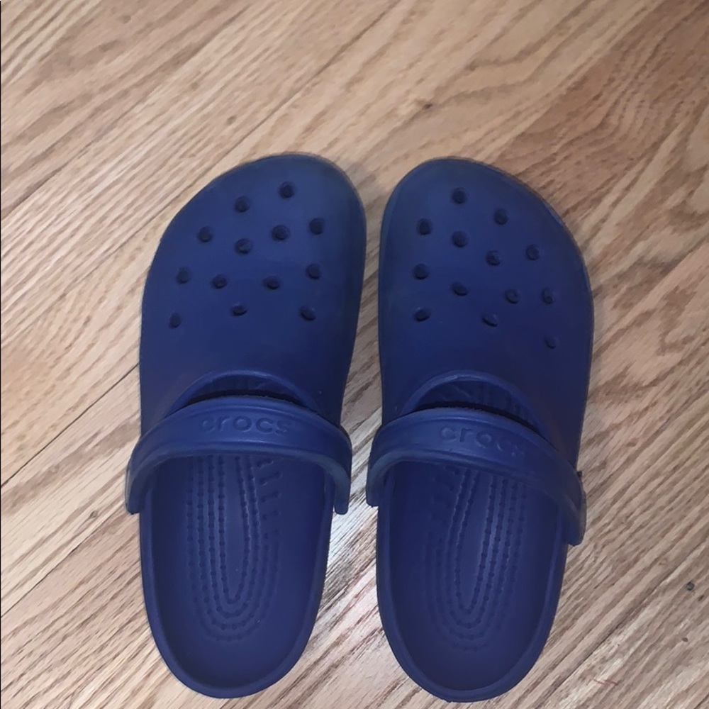 Dark blue crocs barely worn